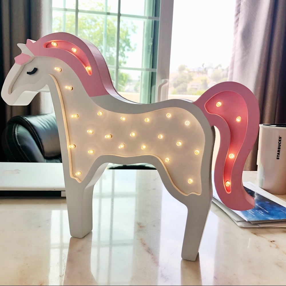 Unicorn light